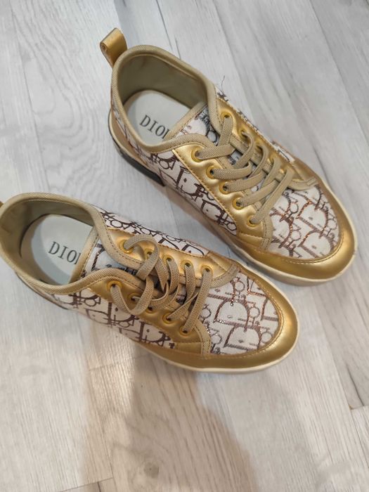 Детские, подростковые кроссовки