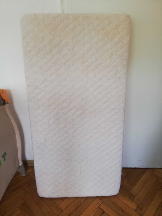 Бебешка/детска сгъваема кошара с матрак