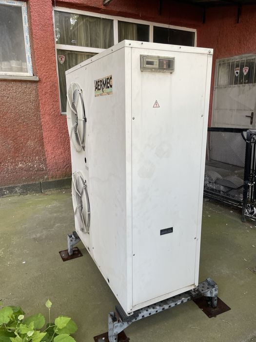 Климатик AERMEC система за отопляне и охлаждане