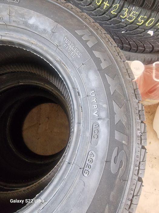 Гуми за платформа всесезонни 195 55 10С Maxxis 10плата дот 26 Всесезонни