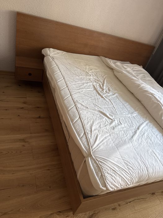 Vand pat cu somiera si saltea ferma ikea VATNESTRÖM