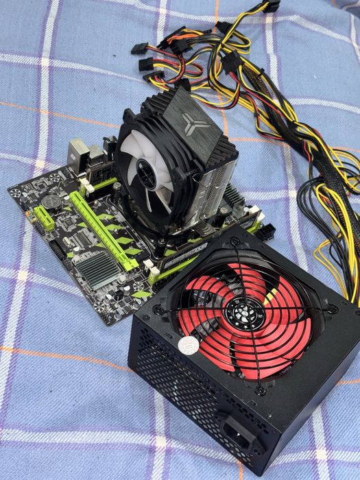 Комплект на сокете x79, материнская плата,процессор,оперативная память