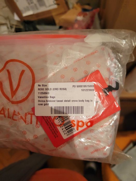 Уникална чанта Valentino - чисто нова