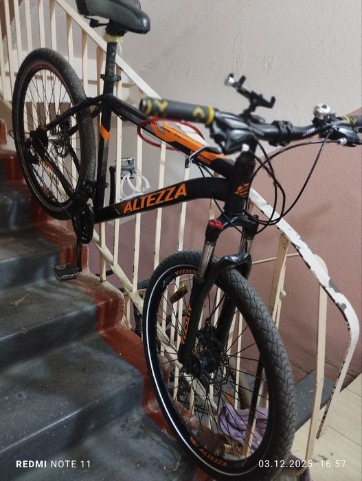 Велосипед горный скоростной