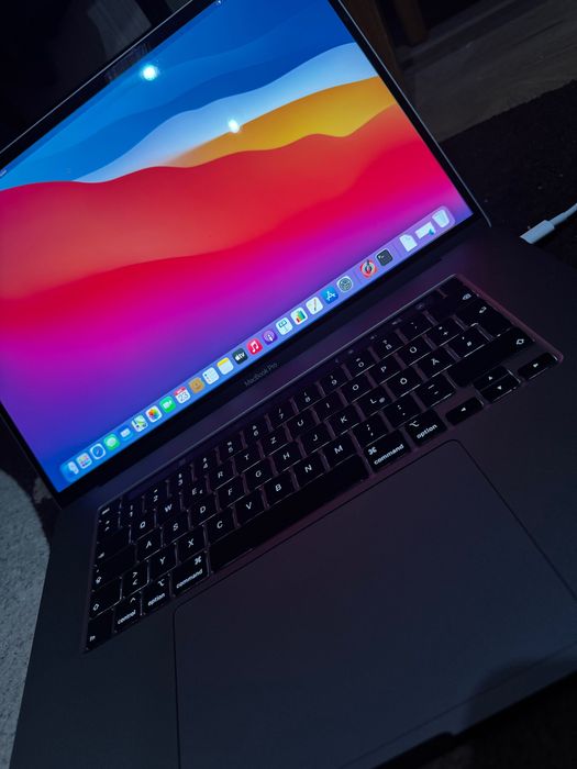 MacBook Pro Nou Versiunea 11.7 Model A2141 configurat la cerere