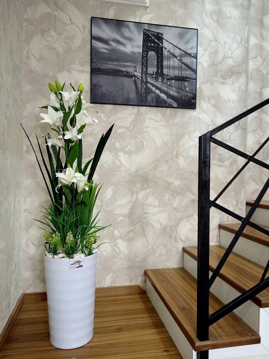 Suniy daraxt va gullar. Искусственные цветы и растения для офиса