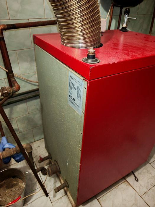 Vând cazan pe lemne și cărbuni otel str45