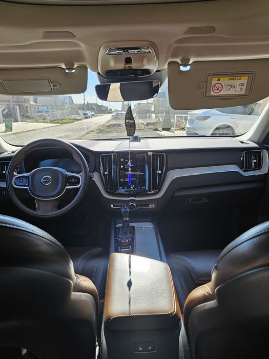 Volvo XC60 D5 AWD Inscription FULL – 2018