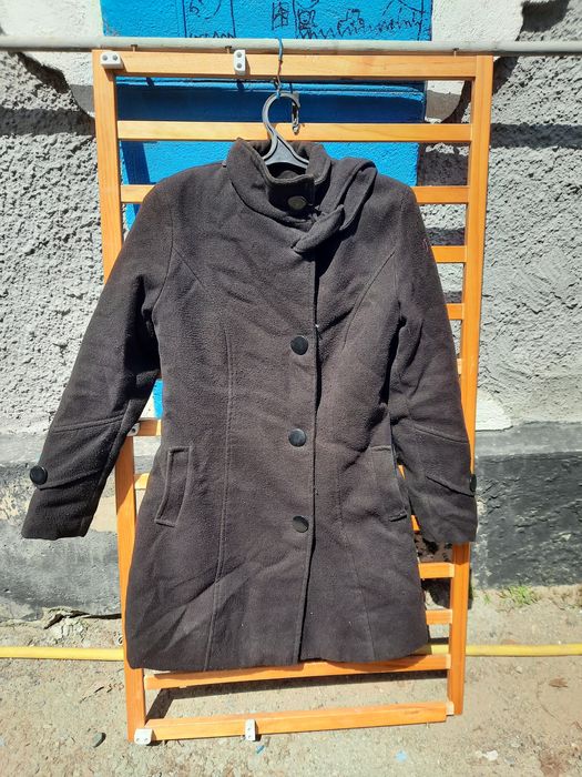 Продам женскую одежду