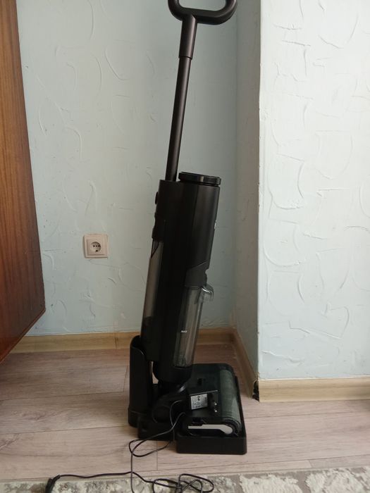 Продам пылесос моющий водой