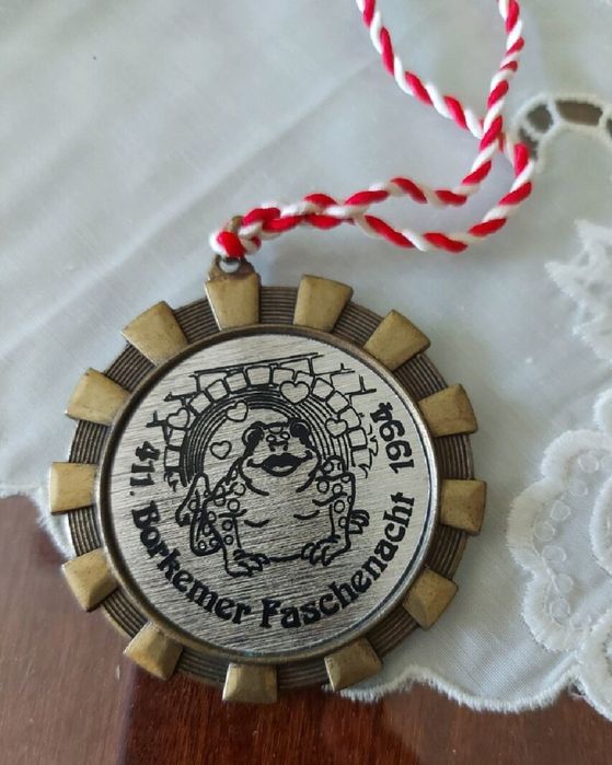 Метални  плакети, пакет от 17 броя