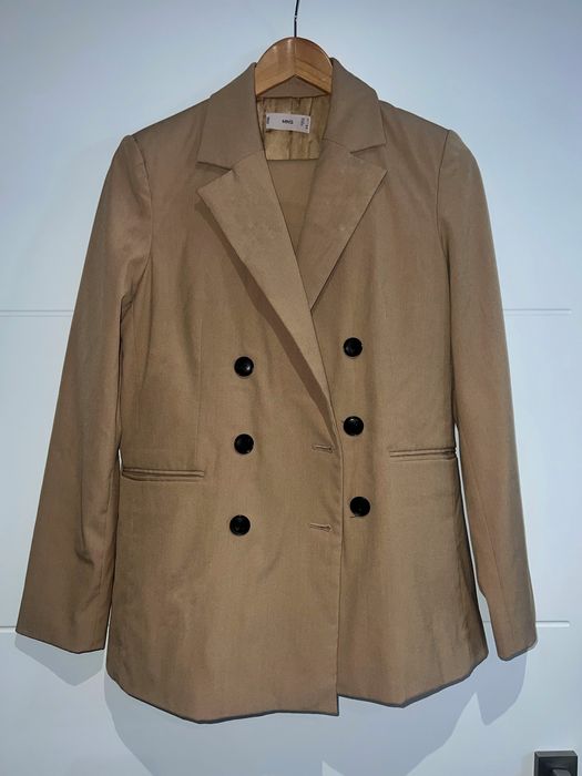 дамски костюми Mango