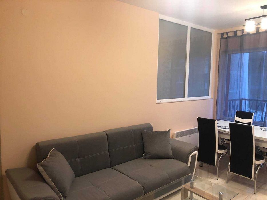 Дава се под наем Двустаен апартамент в София, Банишора - 65 кв.м за 323.85 € - Снимка #2