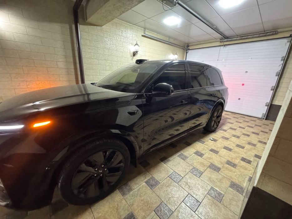 Продам своя Lixiang l9 max