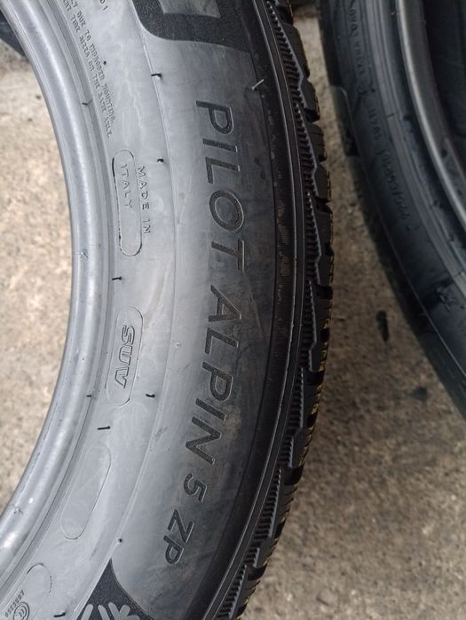 2 anvelope RunFlat de iarna Michelin 225/60 R18 dot 4219