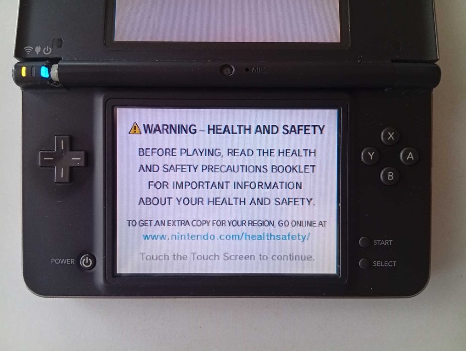 Конзола Nintendo DSi XL / Нинтендо