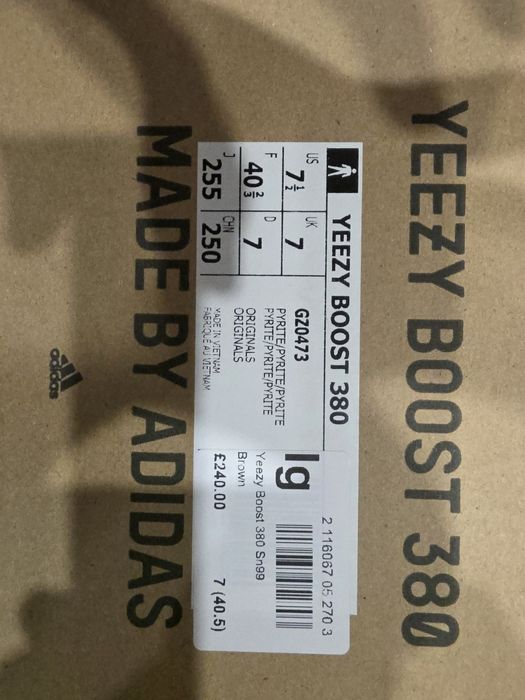 Обувки Adidas Yeezy v380,40,5 номер