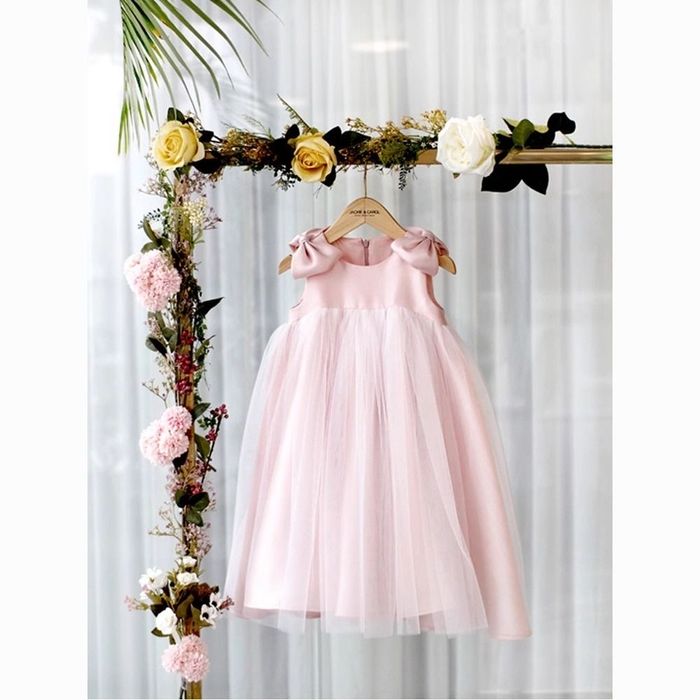 Платье на девочек