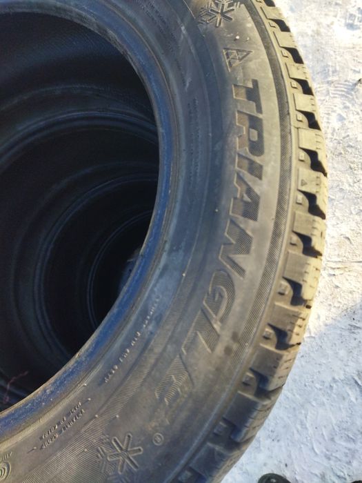 Триангл 215/60/16 зимние