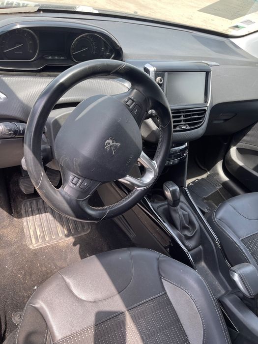 Dezmembrez Peugeot 2008 2016 Diesel 1.6 HDI