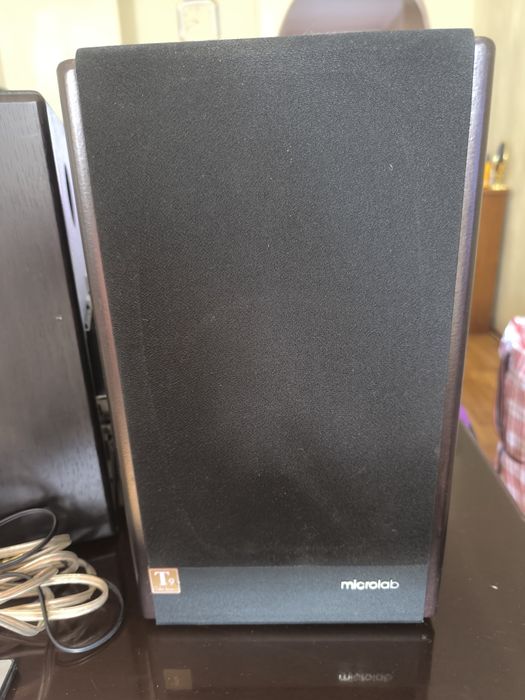 Срочно продам колонки MICROLAB