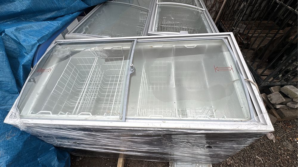 Витрины холодильники