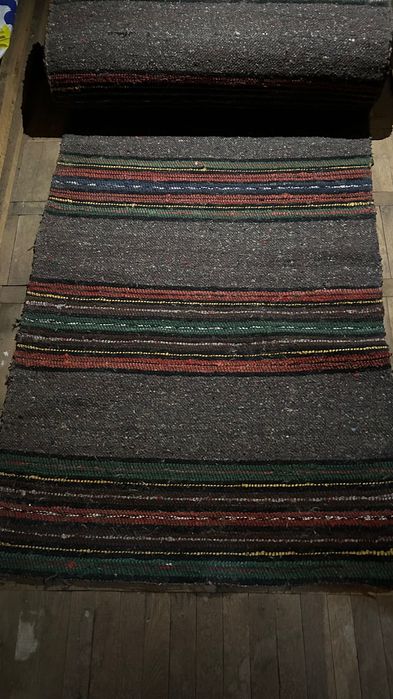 Дълга тъкана черга