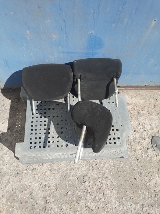 Продам подголовники автомобильные