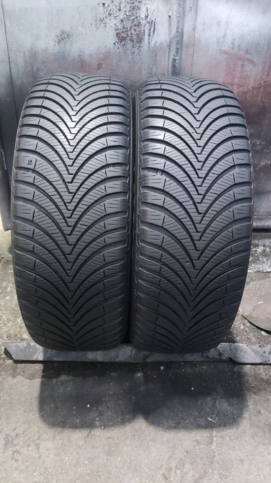 2бр. всесезонни гуми 195/55/16 Kumho Solus HA32
dot23
6.98mm
Много доб
