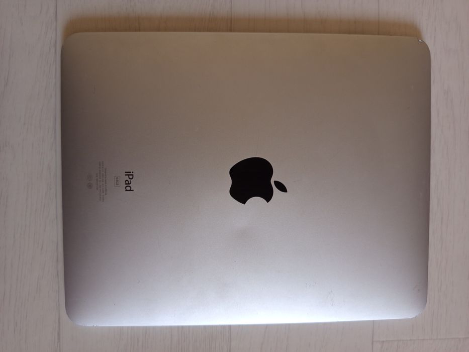 iPad А1219, 64 gb первого поколения