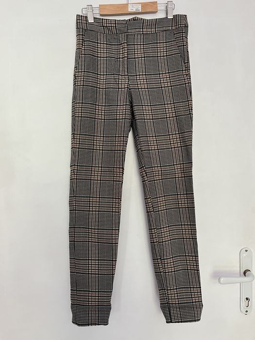 Панталони на ZARA, Reserved, Pull&Bear, Bershka