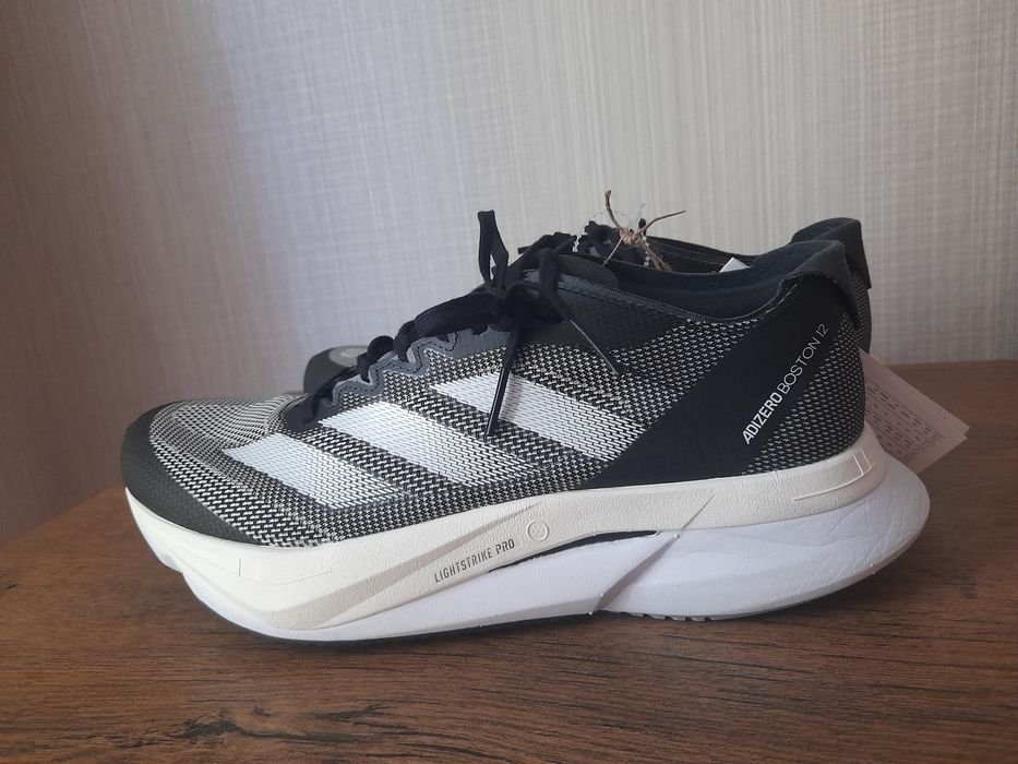 Adidas Adizero Boston 12 маратонки 38 номер.