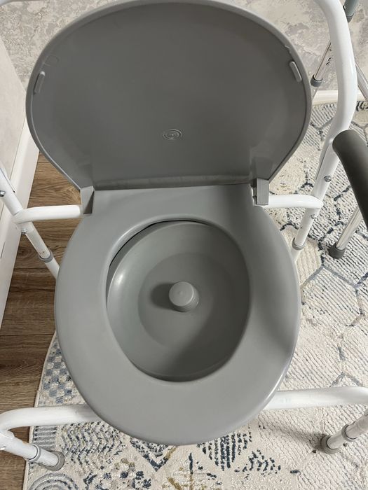 Санитарный кресло туалет