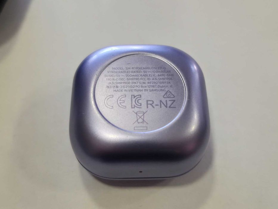 Слушалки Samsung Galaxy Buds Pro / SM-R190 - отлично състояние