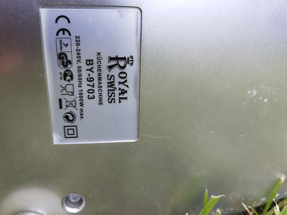 Планетарен миксер