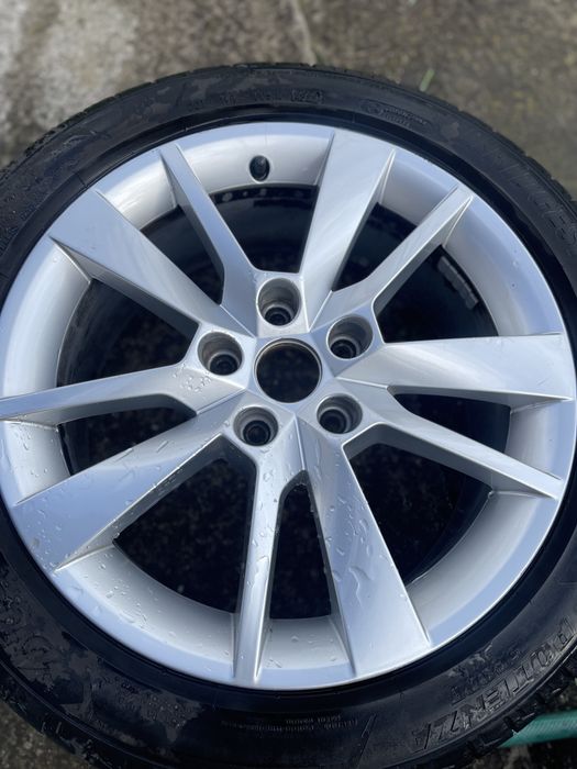 Оригинални джанти 7J x 17 H2, ЕТ 49 за Skoda Octavia