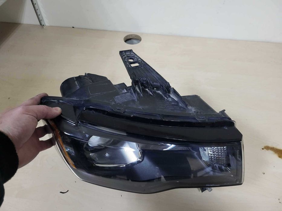 Десен фар за Jeep Cherokee USA WK2 desen far чероки