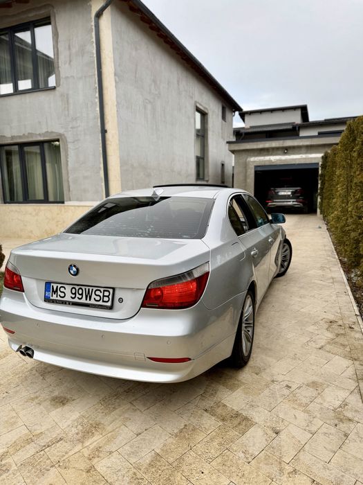Vand/schimb BMW E60 automata 525 177 cai impecabila seria 5