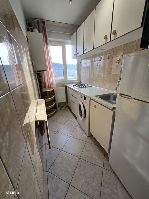 Inchiriere apartament ,Alexandru Cel Bun.Contract Anaf,300 euro