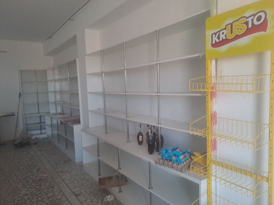 Dokon uchun mebellar