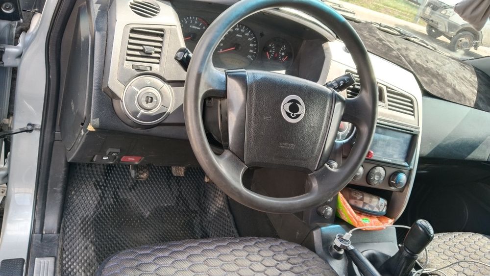 Продам Внедорожник Рамный