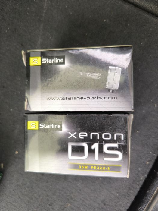Vând xenox D1S 35w