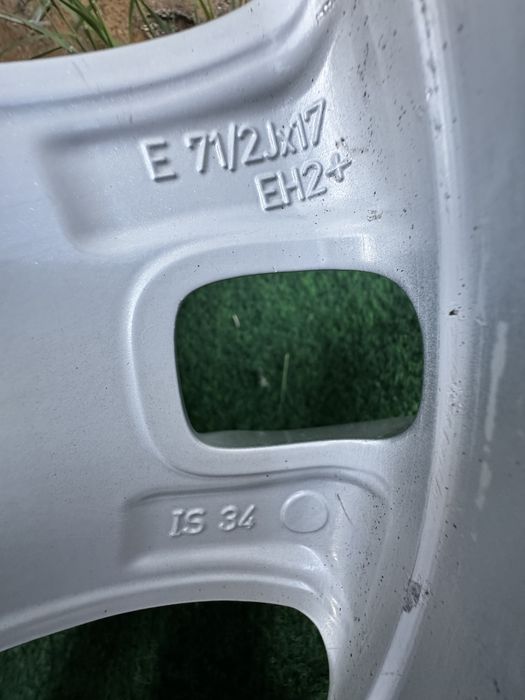 4 броя Джанти БМВ BMW Style 319 17 цола за X1 e84 X3 F25 e83 e90 e91 F30 F31 e46 e36 e87