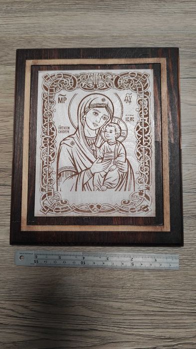 Дървени изделия табелки ключодържатели икони