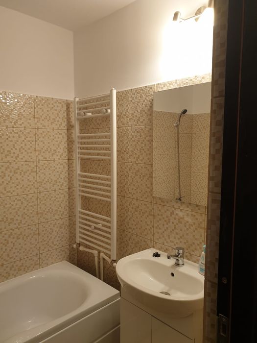 Inchiriez garsoniera in Hipodrom, etaj 1, capatul lui 2