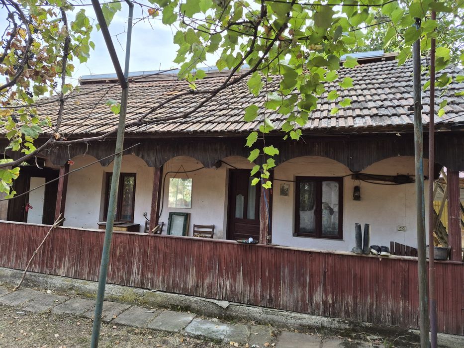 Vand casa vârvor