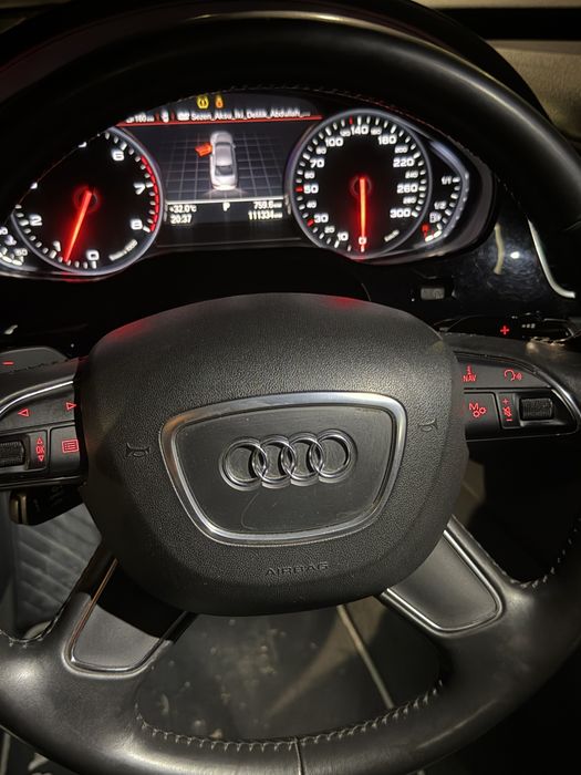 Audi A8 Long Quattro