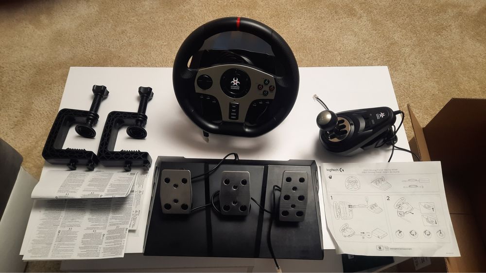 Volan cu pedale si schimbator Myria nou