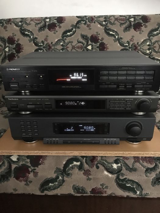 Technics sa-ax6, Technics st-gt350, Philips ft930, Pioneer f-676