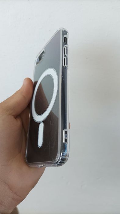 Например, Iphone 7 гарантией